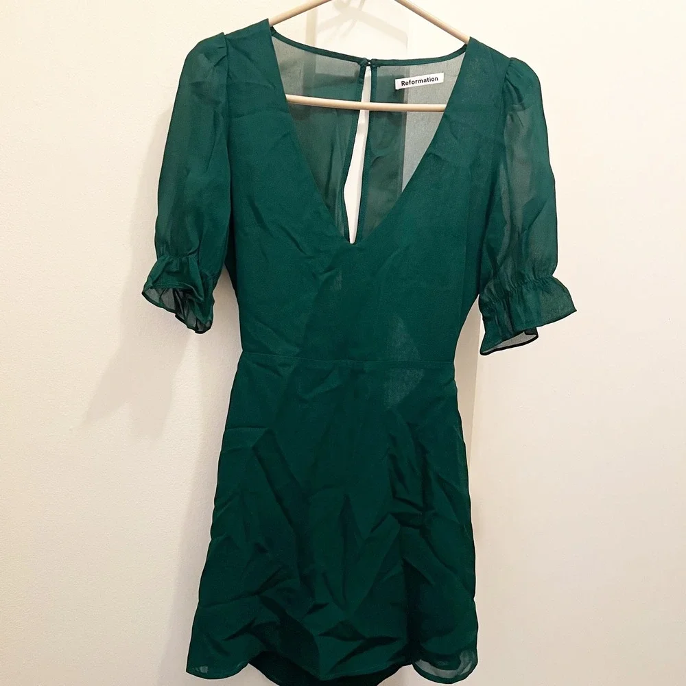 Reformation Brielle Mini Dress Size 4 Green Viscose Ruffle Sleeve V Neck